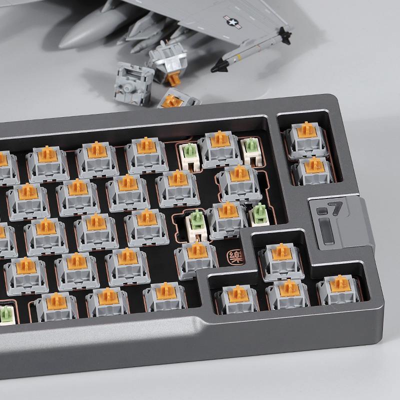 BSun Ruben Hornet Switch RGB S - Keyboard Switch Lubed Linear 45G recensione e prezzo